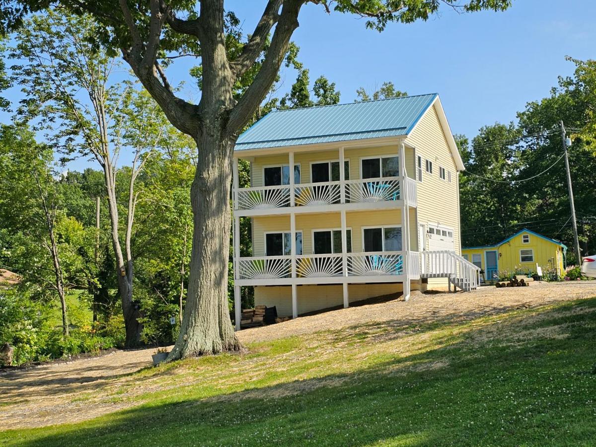 Seaside Lake-Front Cottage Madison Exteriör bild